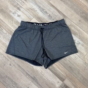 Nike short xl